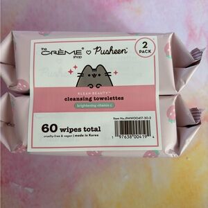 Brand new unopened byThe Crème Shop Pusheen Cleansing Towelettes - Pink
